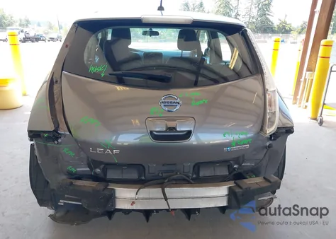 2015 Nissan Leaf S z USA, uszkodzony, nr VIN 1N4AZ0CP2FC303684